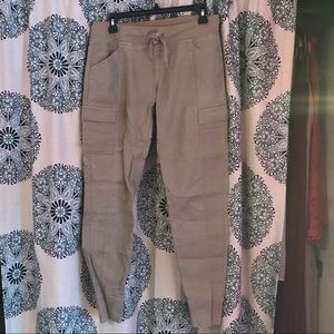 North face jogger cargo pants